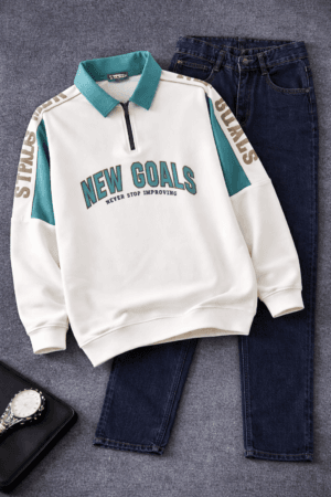 Versatile Athletic Sweatshirt & Denim Combo – Modern Casual Style Essentials